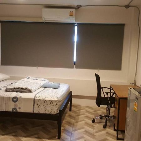 Js Mansion 호텔 방콕 외부 사진