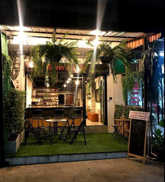 Js Mansion 호텔 방콕 외부 사진