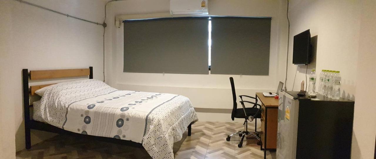 Js Mansion 호텔 방콕 외부 사진