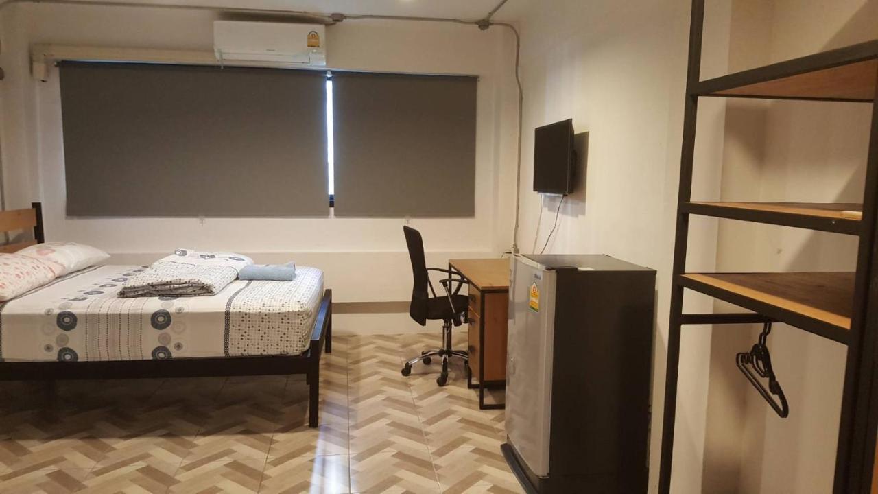 Js Mansion 호텔 방콕 외부 사진